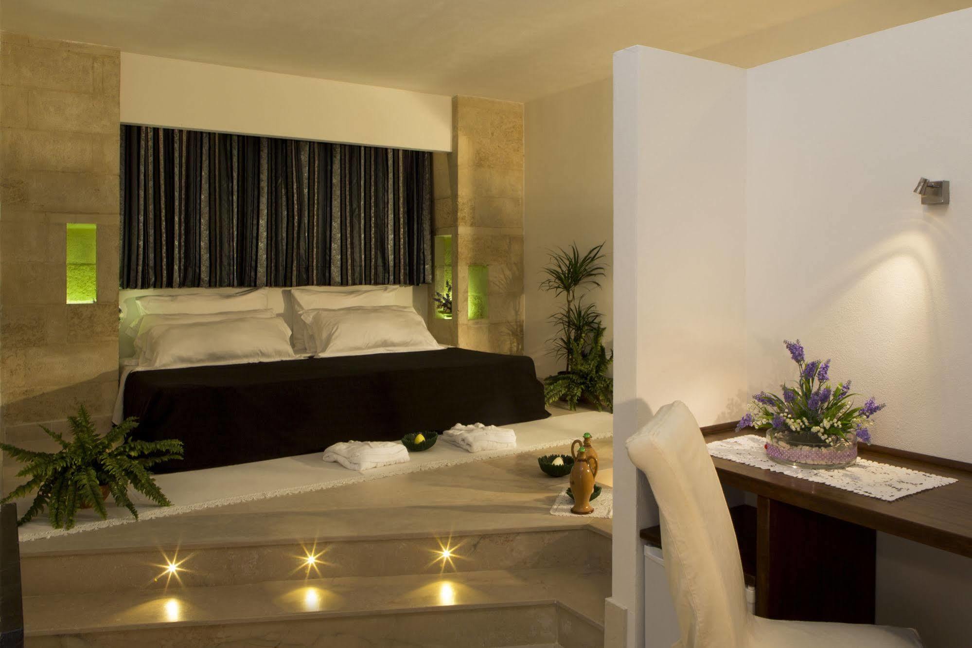 Sanarica Masseria Quadrelli Bed & Breakfast エクステリア 写真